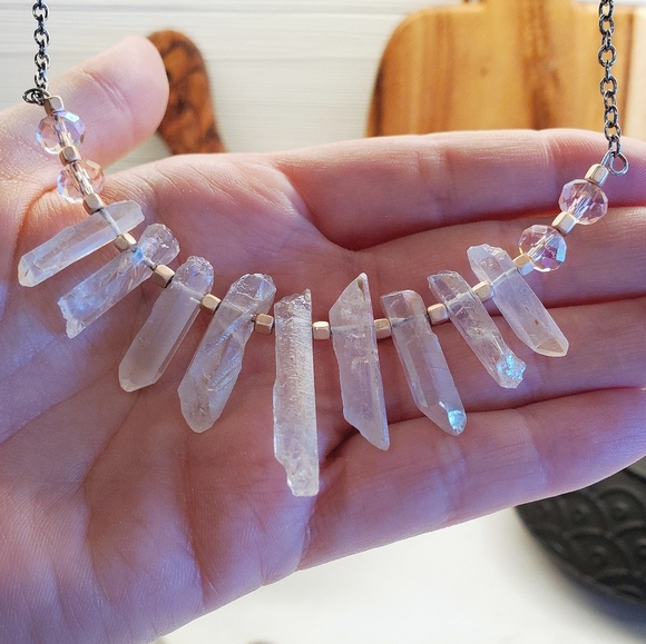 Angel Aura Quartz Crystal Chakra Necklace - Picture 3 of 9